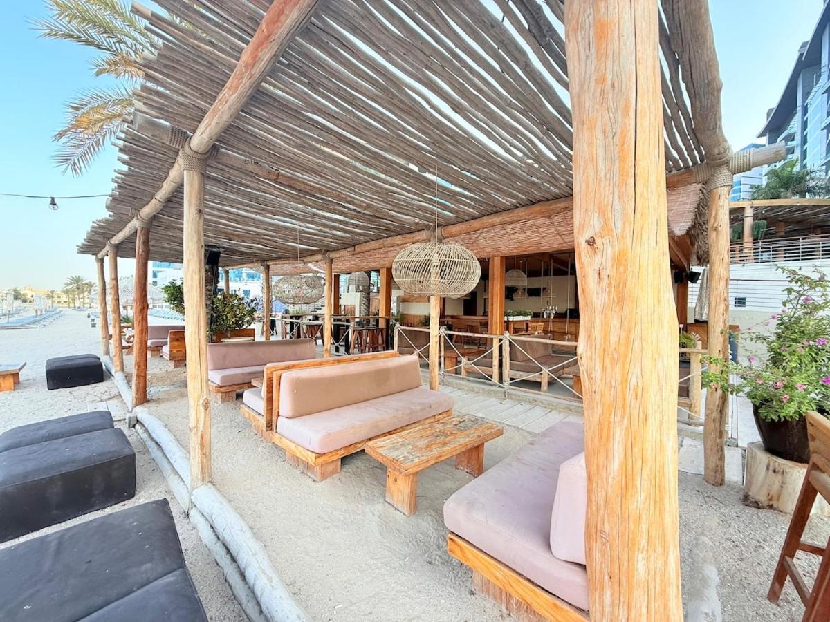 Bahay bakasyunan Oceana Residences *